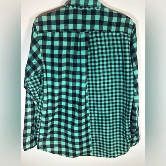 QUIKSILVER size S men’s button snap down shirt, long sleeve, teal color, pockets - Picture 2 of 6